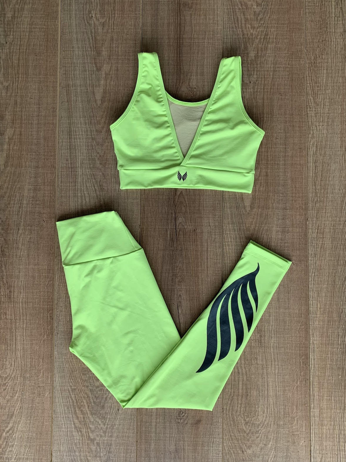 VINGE CONJUNTO LEGGING + TOP - VERDE