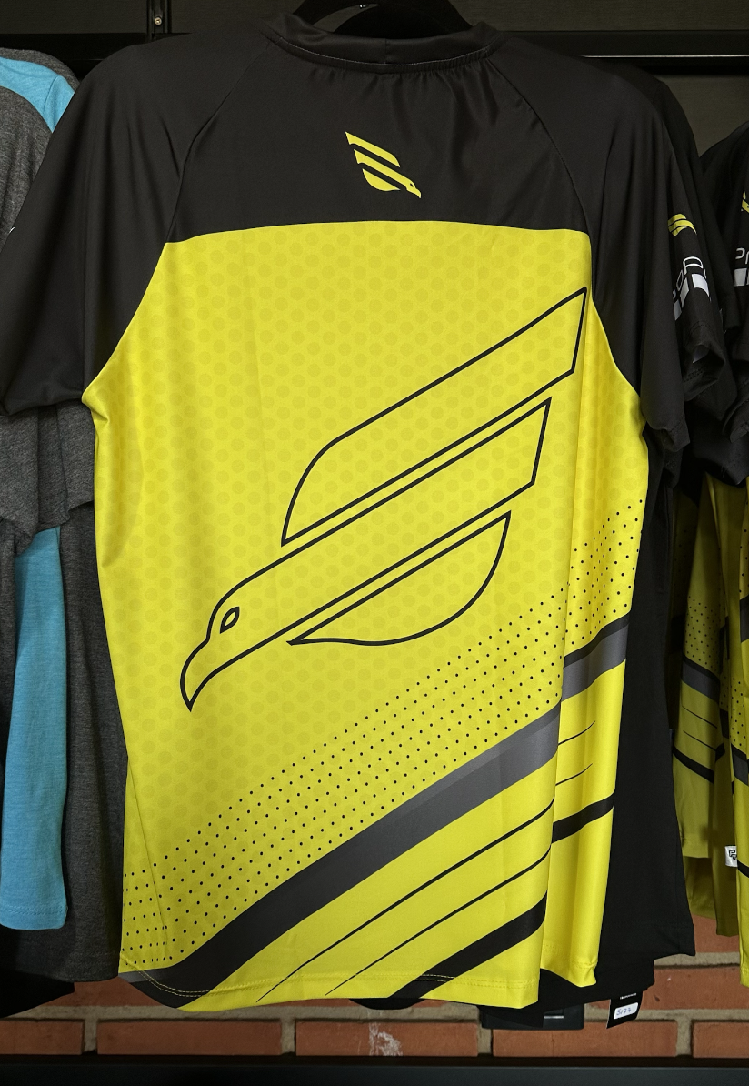 CAMISA  GO FLY AMARELA - TAMANHO P