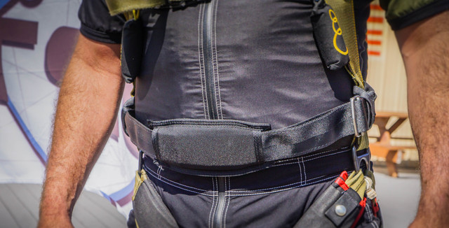 REMOVABLE SPORT BELLY BAND W/ PAD - STAINLESS