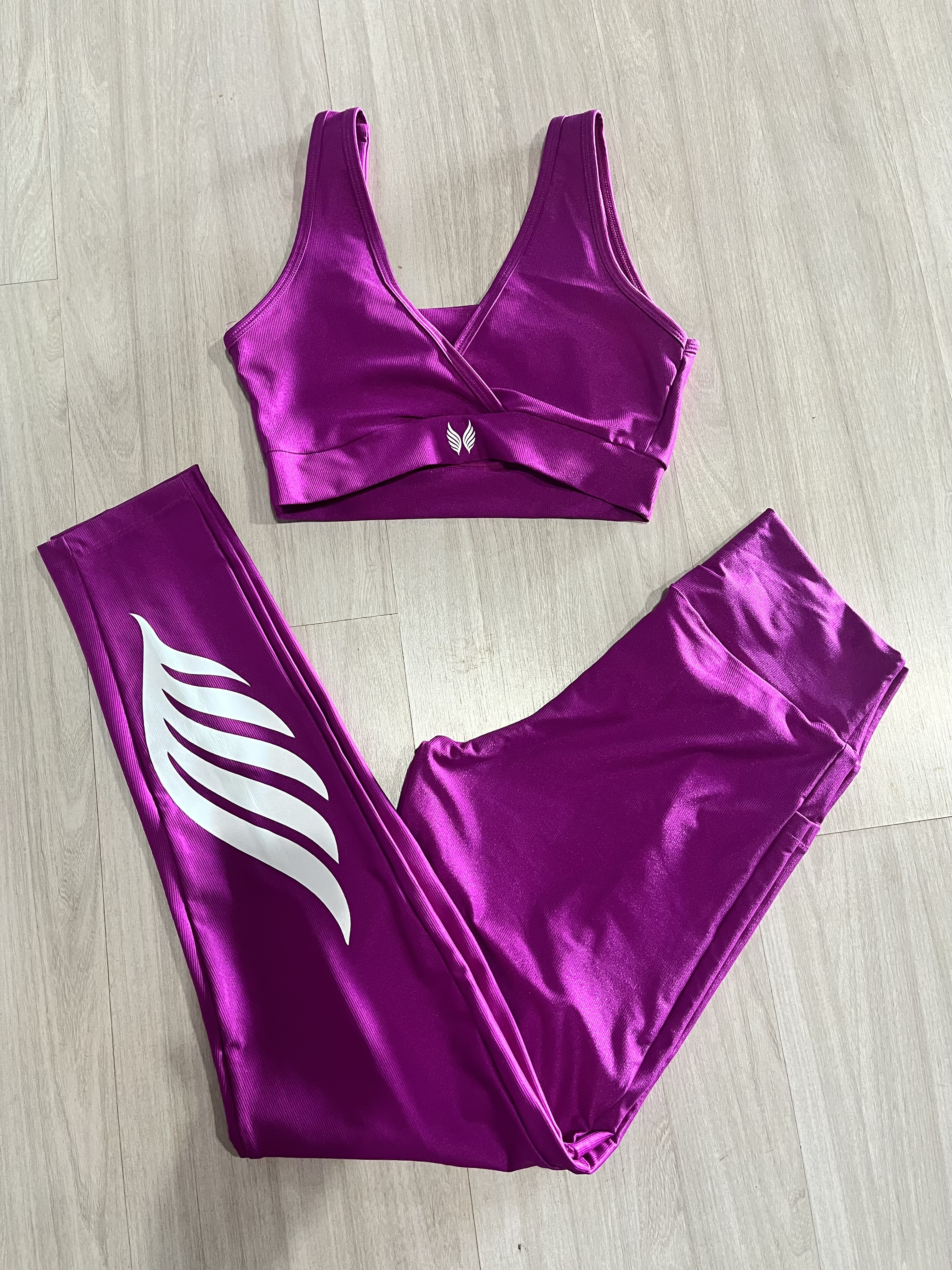 VINGE CONJUNTO LEGGING + TOP ROXO ESCURO BRANCO